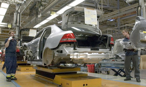 Saab грозит остановка производства из-за долгов перед поставщиками