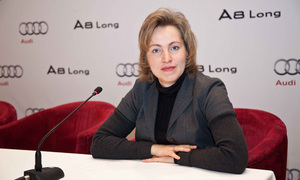 С 1 января 2011 года российский офис немецкой автокомпании Audi возглавила Елена Смирнова (Солопова)