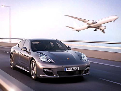 Самую мощную Porsche Panamera Turbo S уже можно купить в Украине - Porsche