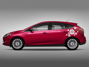 Ford официально ввел наклейки в комплектацию авто - Ford