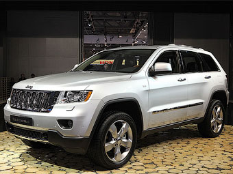 Chrysler и Jeep вернутся на украинский рынок - Chrysler