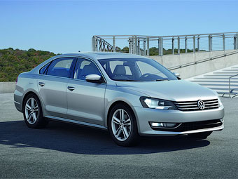 Volkswagen презентовал увеличенный Passat - Volkswagen
