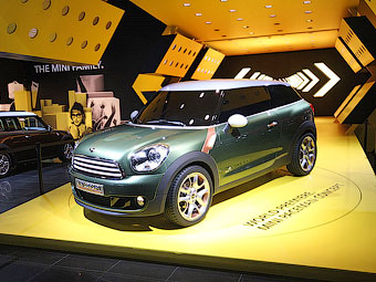 Mini запустит в серию кроссовер Paceman - Mini