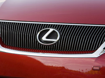 Lexus представит будущее поколения GS - Lexus